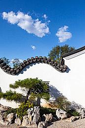 3DM速报：《艾尔登法环》延期至明年2月 《QQ炫舞》涉嫌侵权嘉然